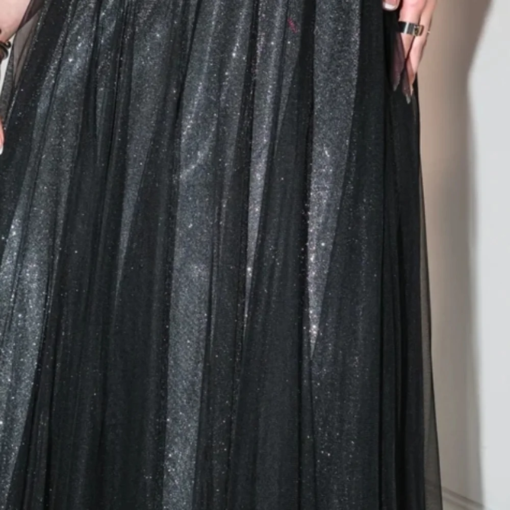 She + Sky Black Sparkle Midi Skirt - Picture 6 of 8